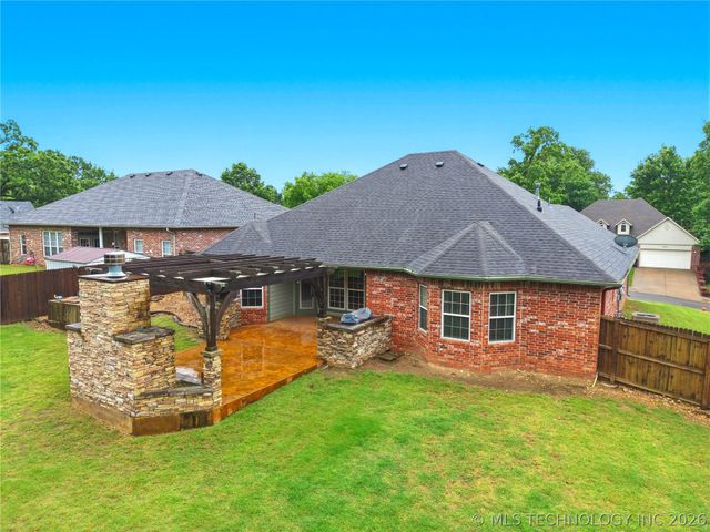 2035 Birch Lane, Tahlequah, OK 74464