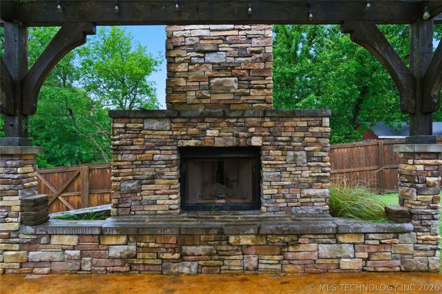 2035 Birch Lane, Tahlequah, OK 74464
