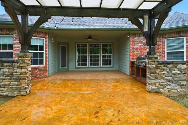 2035 Birch Lane, Tahlequah, OK 74464