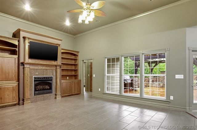 2035 Birch Lane, Tahlequah, OK 74464