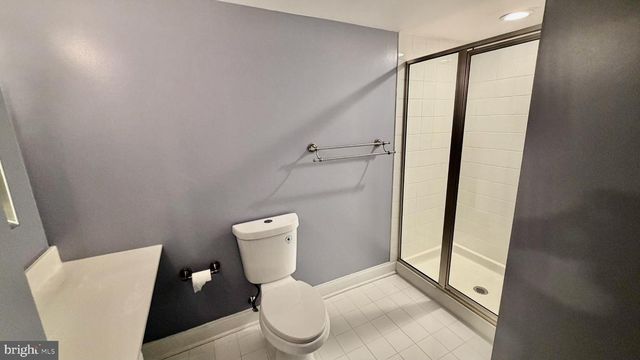 866 INDEPENDENCE CT, Philadelphia, PA 19147