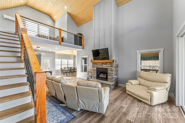 53 Crescent Ridge Lane, Nebo, NC 28761