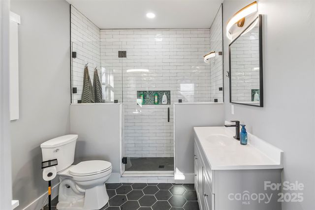 53 Crescent Ridge Lane, Nebo, NC 28761