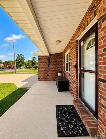 1310 Krei Boulevard, Farmington, MO 63640