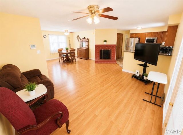 1310 Krei Boulevard, Farmington, MO 63640