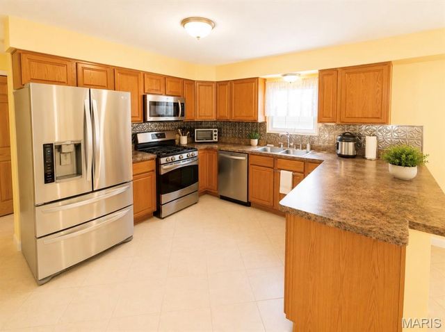 1310 Krei Boulevard, Farmington, MO 63640