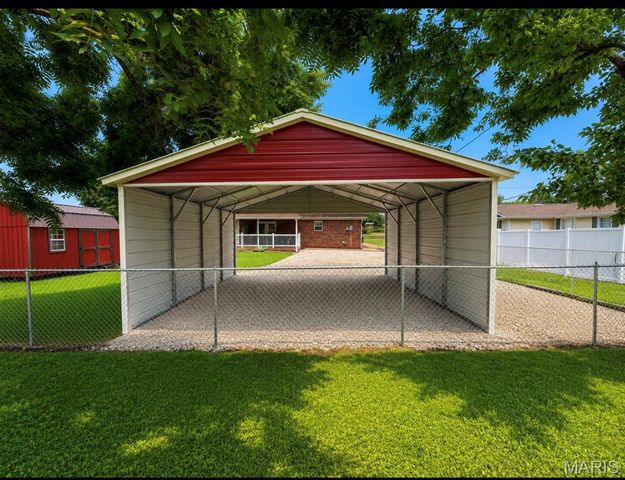 1310 Krei Boulevard, Farmington, MO 63640