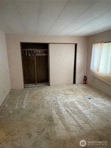 261 E North Lake Drive, Shelton, WA 98584