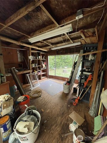 261 E North Lake Drive, Shelton, WA 98584