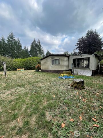 261 E North Lake Drive, Shelton, WA 98584