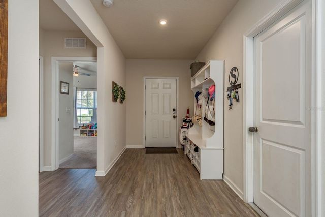 8648 PRAIRIE CREEK DRIVE, New Port Richey, FL 34655