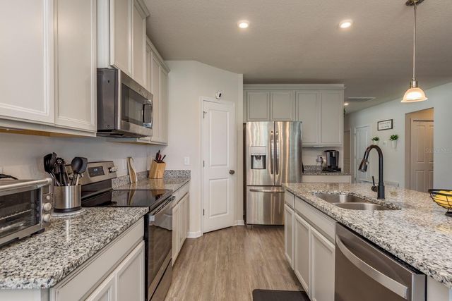 8648 PRAIRIE CREEK DRIVE, New Port Richey, FL 34655