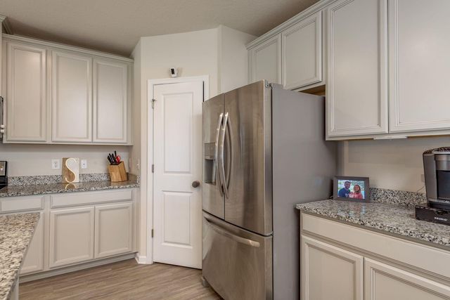 8648 PRAIRIE CREEK DRIVE, New Port Richey, FL 34655