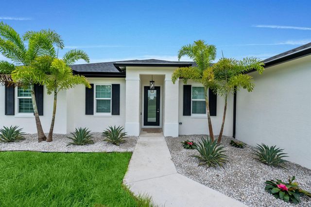 11299 42nd Road N, Royal Palm Beach, FL 33411