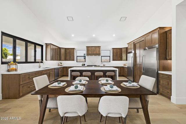 4108 E AVALON Drive, Phoenix, AZ 85018