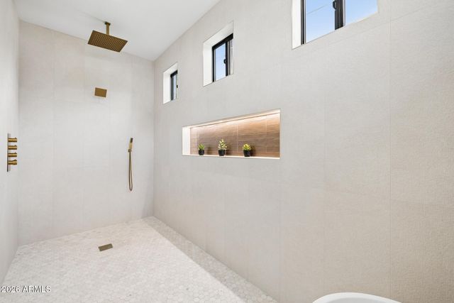 4108 E AVALON Drive, Phoenix, AZ 85018