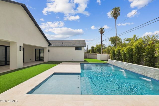 4108 E AVALON Drive, Phoenix, AZ 85018
