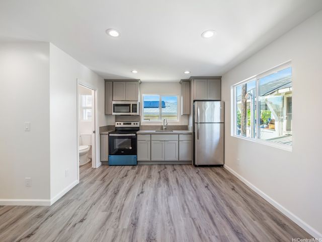 1659 Leilehua Lane A, Honolulu, HI 96813