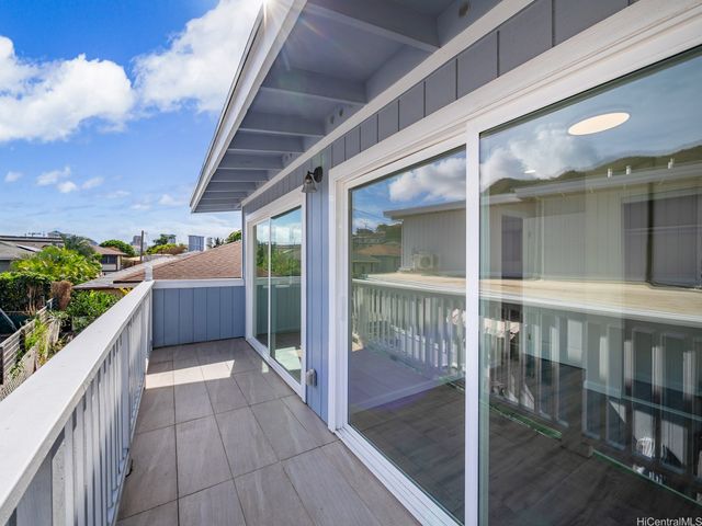 1659 Leilehua Lane A, Honolulu, HI 96813