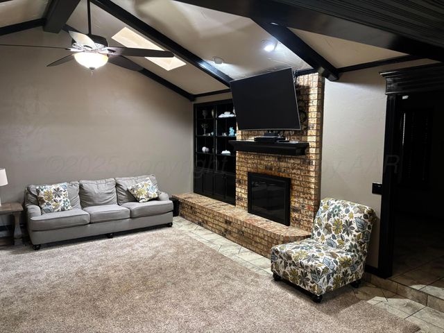 7810 FARRELL Drive, Amarillo, TX 79121