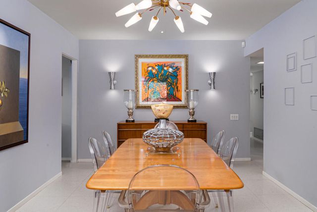 444 N Burton Way, Palm Springs, CA 92262