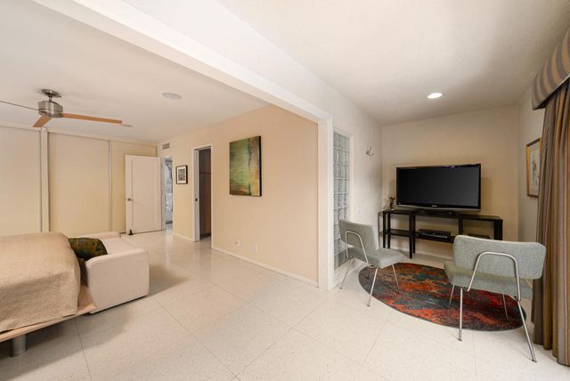 444 N Burton Way, Palm Springs, CA 92262