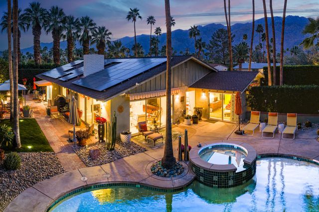 444 N Burton Way, Palm Springs, CA 92262