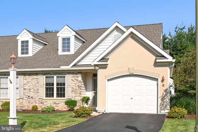 8 OLDHAM CT, Lancaster, PA 17602