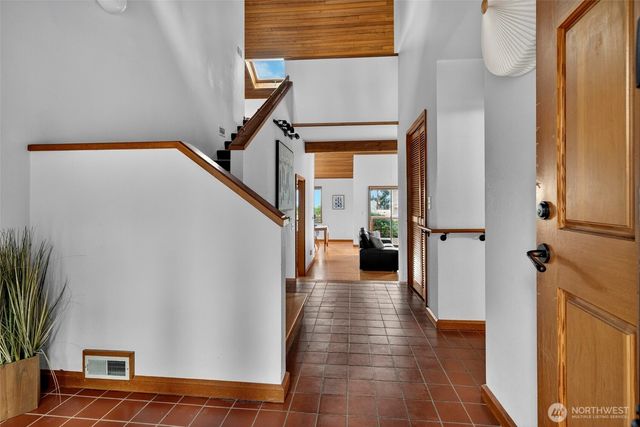 17002 Snee Oosh Road, La Conner, WA 98257