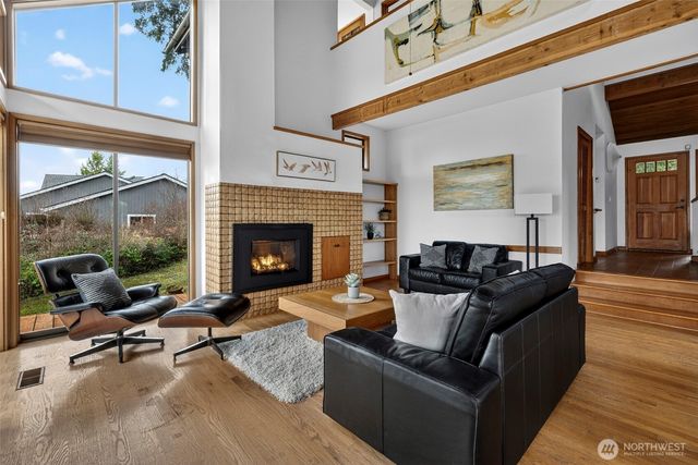 17002 Snee Oosh Road, La Conner, WA 98257