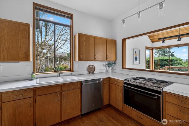 17002 Snee Oosh Road, La Conner, WA 98257