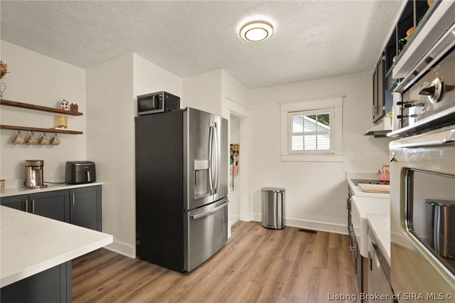 904 Silver Street, New Albany, IN 47150