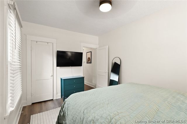 904 Silver Street, New Albany, IN 47150