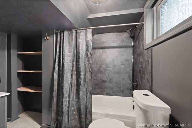 904 Silver Street, New Albany, IN 47150