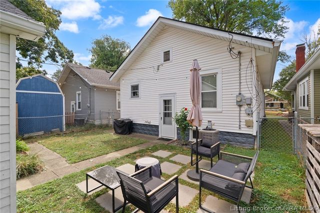 904 Silver Street, New Albany, IN 47150