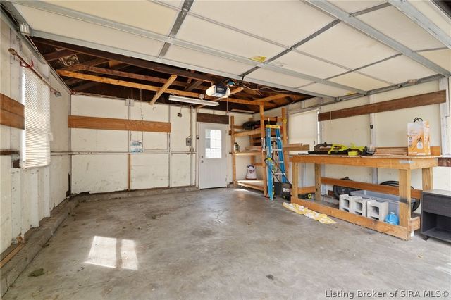 904 Silver Street, New Albany, IN 47150