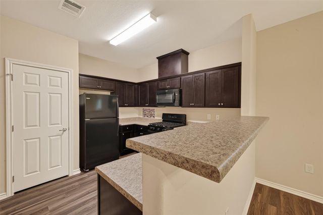 6728 Stearns Street, Houston, TX 77021