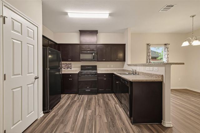 6728 Stearns Street, Houston, TX 77021