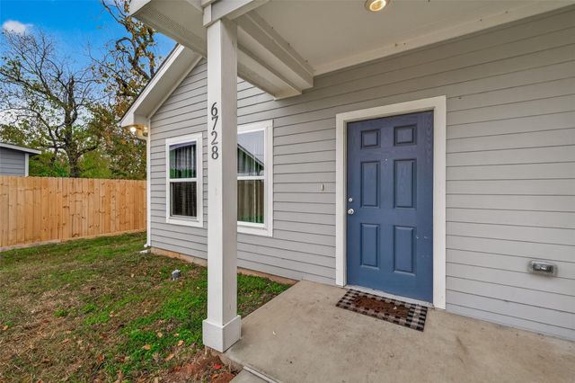 6728 Stearns Street, Houston, TX 77021