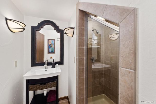 82 Lenawee Lane, Dillon, CO 80435