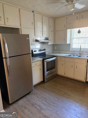 8454 Alden Drive, Riverdale, GA 30274