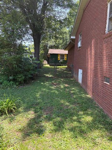 6151 Woodfield Circle, Spartanburg, SC 29303