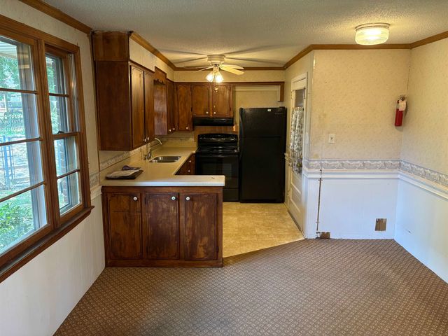 6151 Woodfield Circle, Spartanburg, SC 29303
