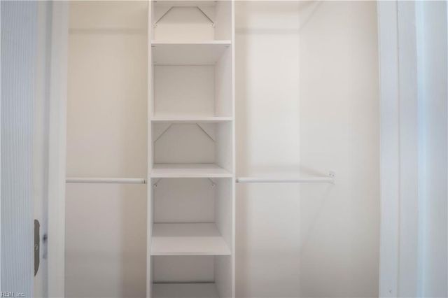 110 Bellgrade DR, Hampton, VA 23666