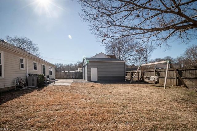 110 Bellgrade DR, Hampton, VA 23666