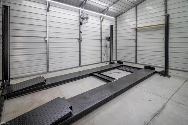 110 Bellgrade DR, Hampton, VA 23666