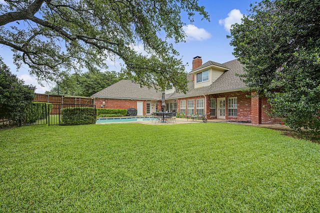 5831 London Lane, Dallas, TX 75252