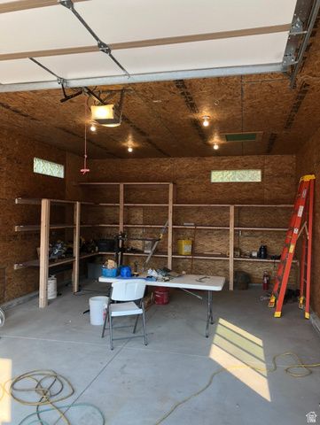 135 CONSTITUTION DR, Roosevelt, UT 84066