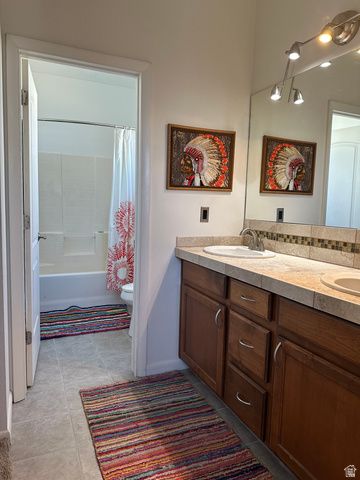 135 CONSTITUTION DR, Roosevelt, UT 84066