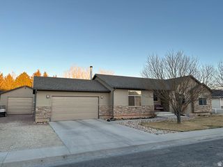 135 CONSTITUTION DR, Roosevelt, UT 84066